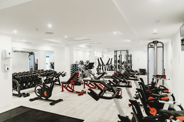 Modernes Gym Equipment Wien
